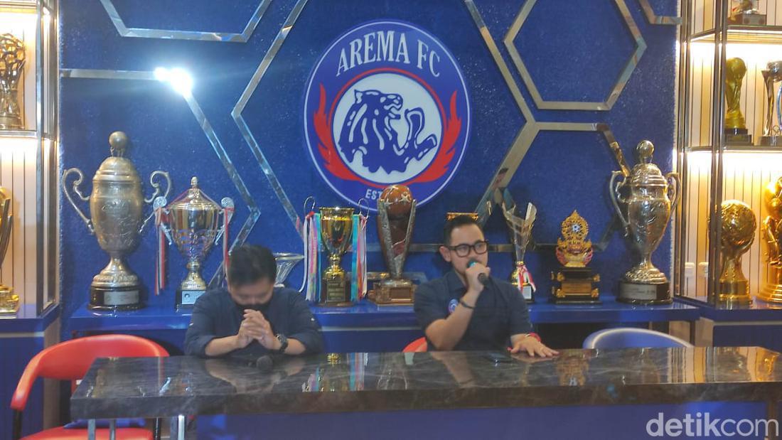 Gilang Mundur Dari Presiden Arema FC