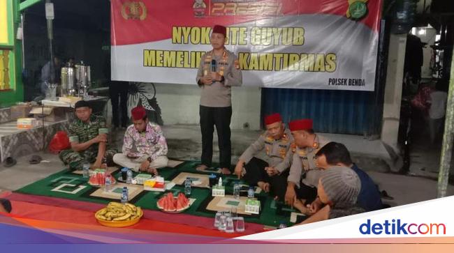 Blusukan Ke Kampung Polisi Sebar Nomor Hp Cegah Tawuran Di Tangerang