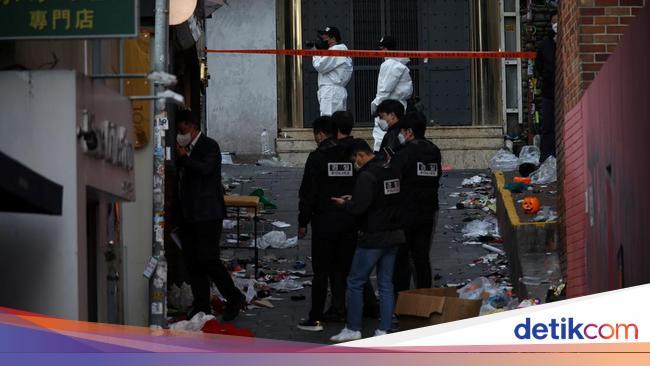 The death of a South Korean police investigated in the Itaewon tragedy