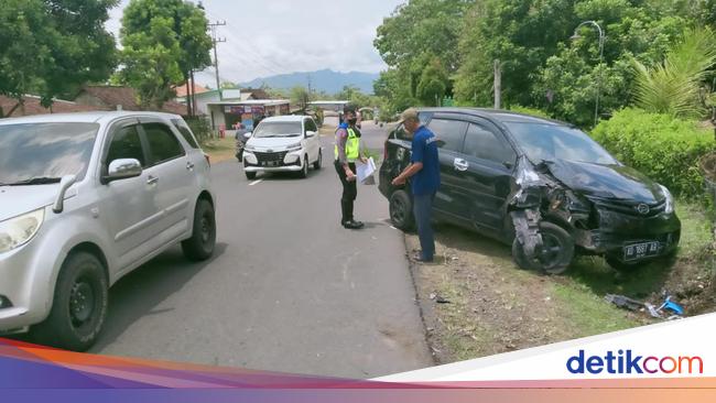 kerusakan kendaraan akibat kecelakaan di jalan raya wonogiri