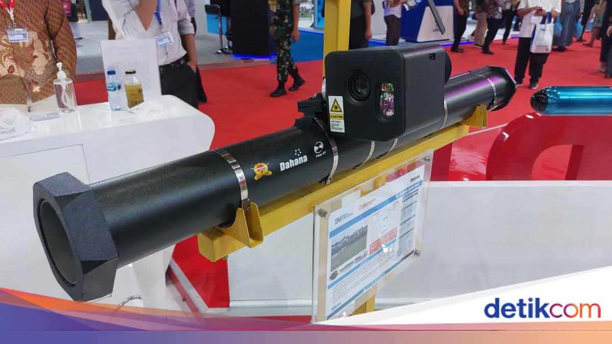Pernah Lihat 'Roket' Penghancur Tank? Bisa Hancurkan Musuh Radius 800 Meter