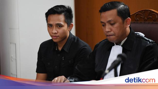 Bharada E, Kuat Ma'ruf dan Ricky Rizal Pertama Bertemu di Sidang Hari Ini