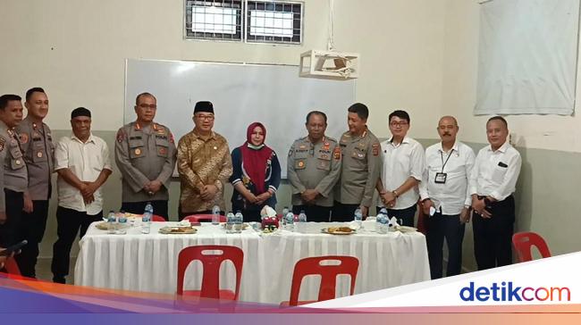 3 North Sumatran police officers apologize to unscrupulous police officers at Bandung hospital