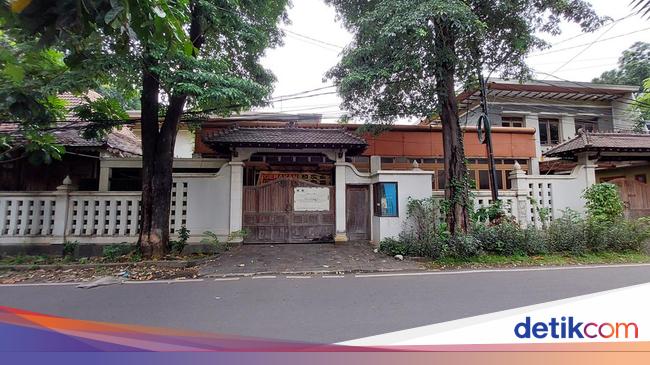 A peek at Anas Urbaningrum’s luxury home now granted by KPK to the Indonesian Air Force