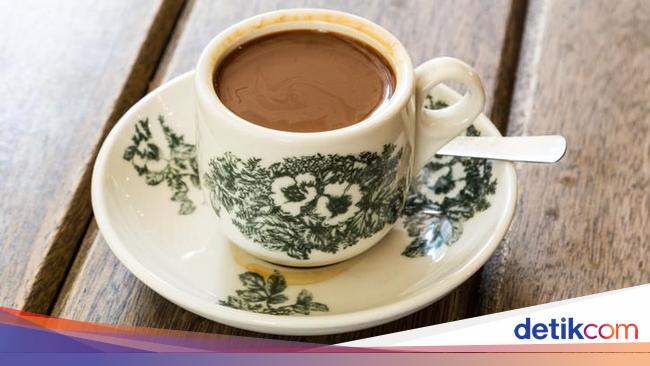 Yuen Yeung Kopi Campur Teh Susu Ala Hong Kong Yang Enak Buat Sarapan 9694