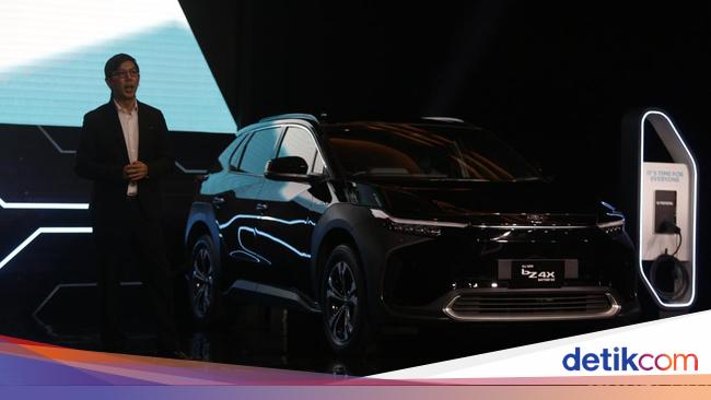 Add Toyota bZ4X, this is the price list of electric cars in Indonesia