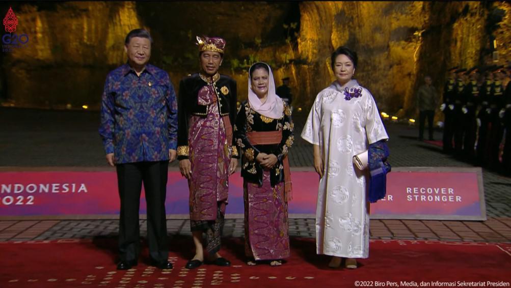 Para Pemimpin Dunia Kompak Berbatik Di Welcoming Dinner KTT G20 Bali