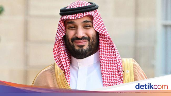 Prince héritier d’Arabie Saoudite Pèlerinage au tombeau du Prophète Muhammad SAW