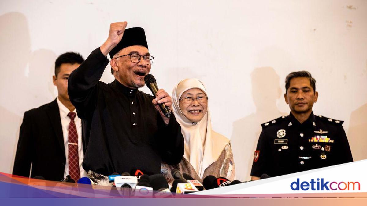Termasuk Potong Gaji Menteri, Ini 10 Hal Akan Dilakukan Anwar Ibrahim
