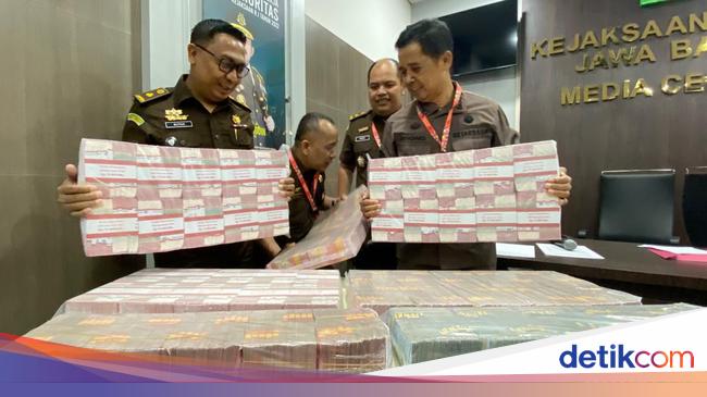 Rp 6 5 M Dari Korupsi Bos 2 Asn Kemenag Jabar Dikembalikan Ke Negara