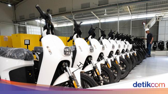 Observers Reveal Reasons Why Electric Motorbikes Are Less Successful in Indonesia