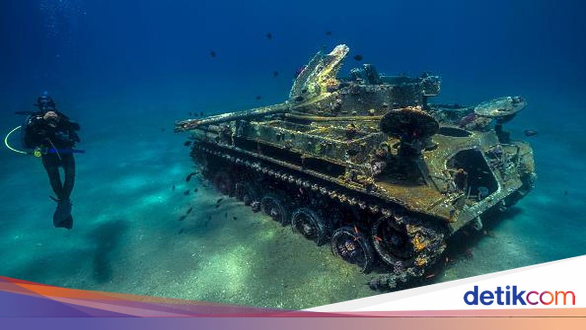 Ada Tank-Helikopter, Ini Museum Militer Bawah Laut Pertama di Dunia