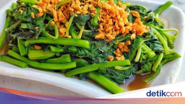 Resep Tumis Kangkung Bawang Putih Yang Gurih Sedap Bumbunya