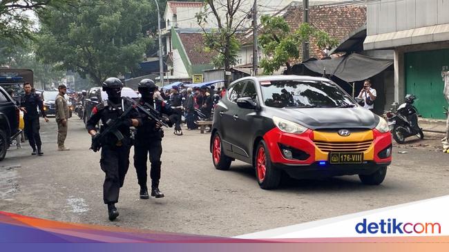 Polri Pastikan Pelaku Bom Bunuh Diri Di Bandung Tewas