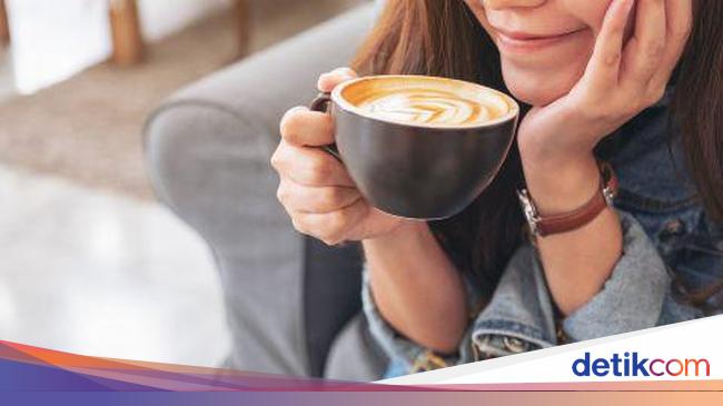 Ini Sebabnya Minum Kopi Cepat Cepat Bikin Perut Sakit