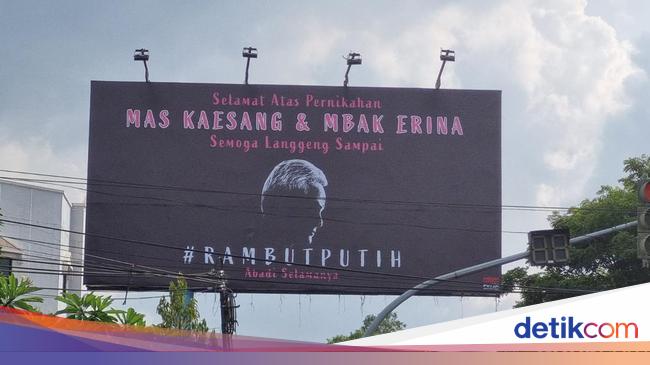 Ganjar opens billboard vocals “White Hair” Happy Kaesang-Erina in Solo