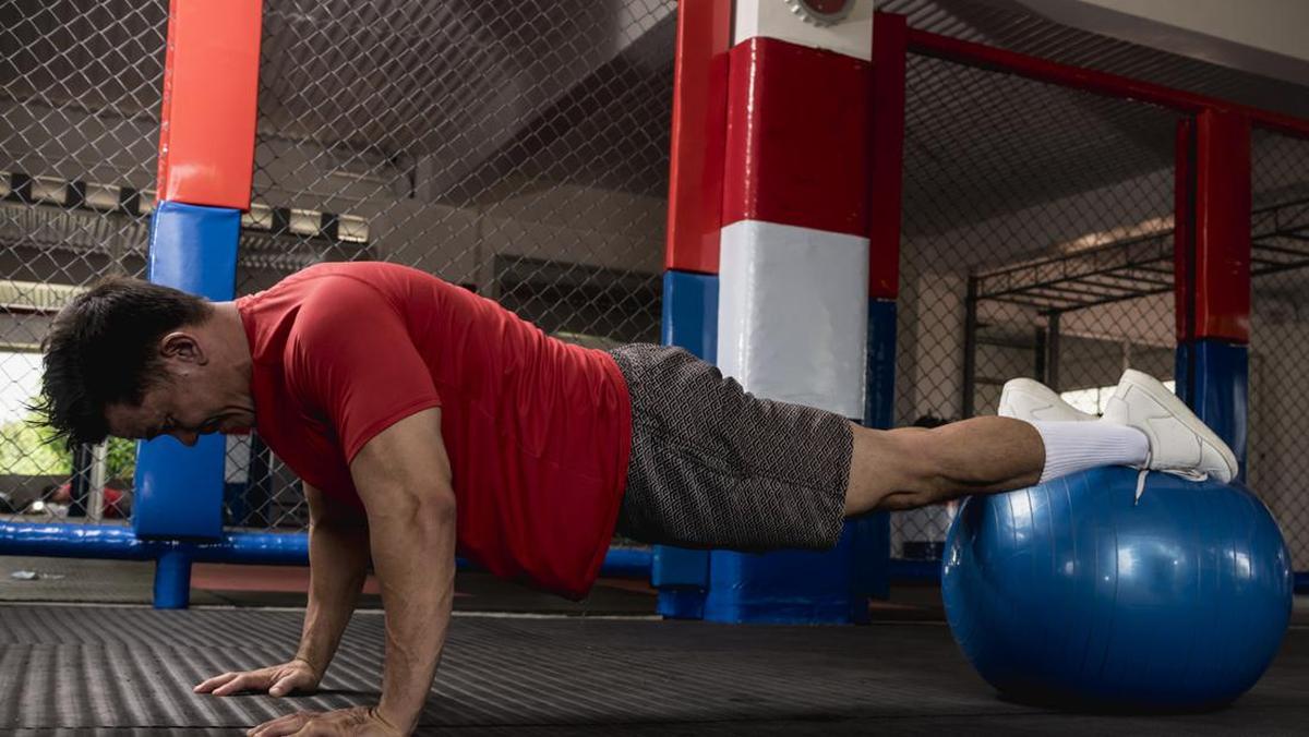 Latihan Kekuatan untuk Meningkatkan Kekuatan Otot dan Kebugaran Tubuh