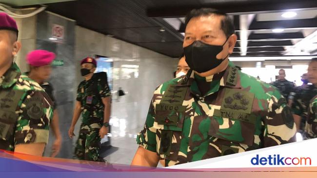 Jokowi Lantik Laksamana Yudo Margono Jadi Panglima Tni Hari Ini 9425