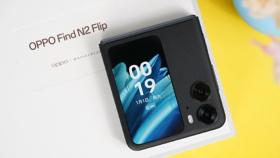 Menggodanya Oppo Find N2 Flip, HP Layar Lipat Harga Rp 13 Juta