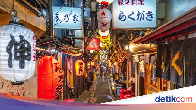 Penjual makanan Jepang di Pare