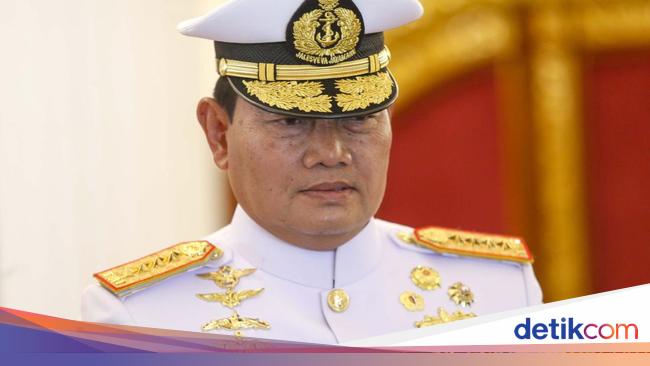 Jokowi’s job for TNI commander Yudo is to be firm with the KKB in Papua