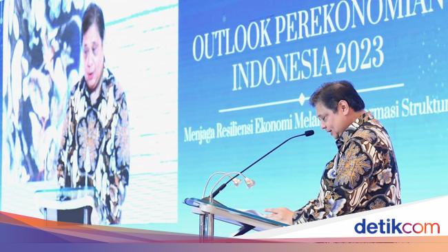 Airlangga ready to be wrong after Jokowi confides he wasn’t invited to sing: this is a rebuke