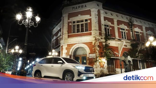 Mobil Hybrid Terlaris Sepanjang Tahun 2024