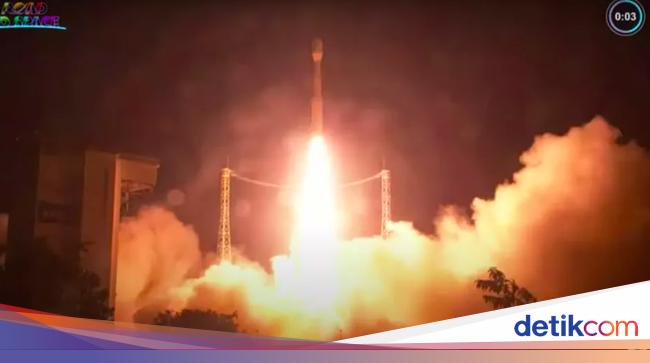 European Vega C rocket fails to launch, 2 satellites disappear