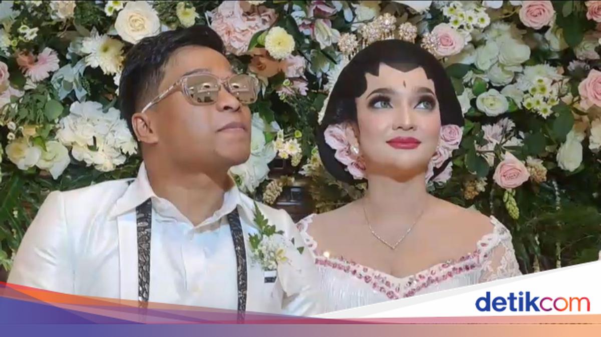 Mahar Wirang Birawa Nikahi Umi Kalsum: Dolar, Emas, hingga Alat Salat