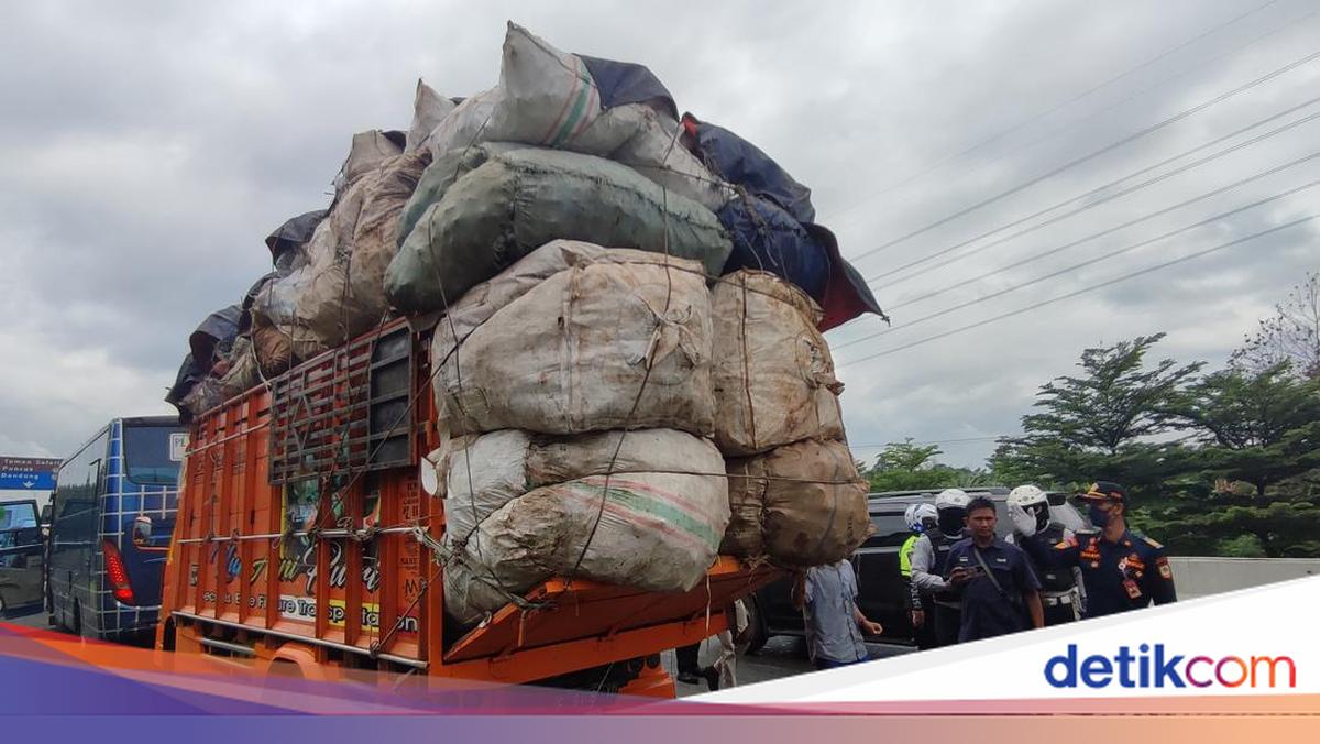 Dishub Gandeng Polda Metro Tertibkan Truk Overload Usai Insiden JPO Tendean