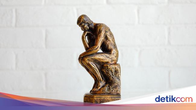 Menghayati Kematian: Pelajaran Berharga dari Pandangan Stoik