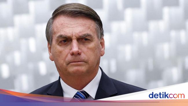 Jair Bolsonaro rushed to US hospital due to recurring stab wounds