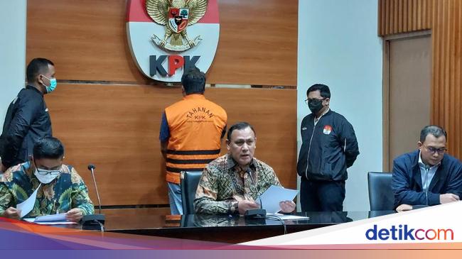 AKBP Bambang Kayun Reportedly Received IDR 50 Billion Gratification!