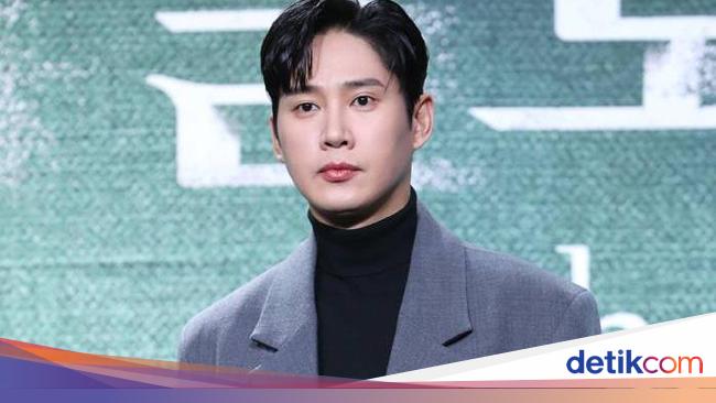 Park Sung Hoon Bikin Syok Unggah Parodi Squid Game 18+, Ini Kata Agensi