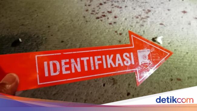 Cibinong robbery timeline, Bogor, stabbed victim until his finger was cut off