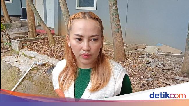 Dewi Perssik Kenang Mpok Alpa Curhat Idap Kanker Payudara