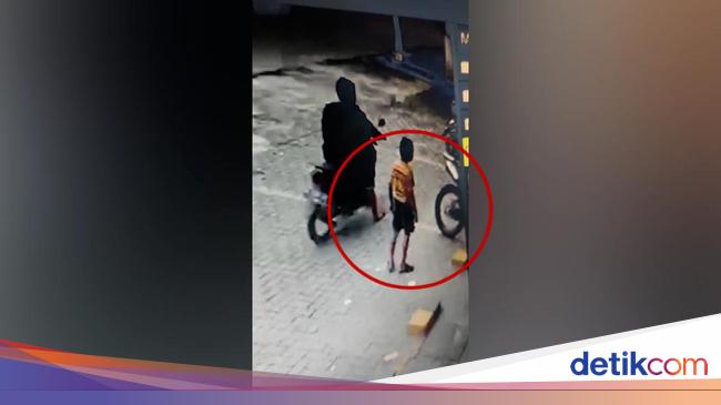 Abominable!  2 teenagers from Makassar kidnap and kill an 11 year old boy to sell his organs