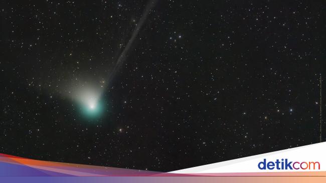 This Green Comet Passes Once in Your Lifetime, Check the Schedule & How to Observe It!