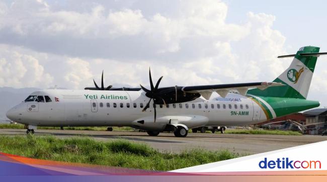 Profile of the Yeti Airlines ATR 72-500 that crashed in Nepal