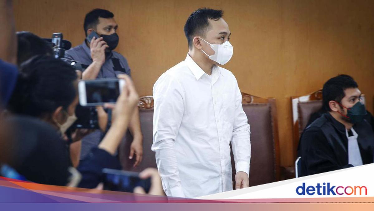 Bacakan Duplik, Pengacara Bripka Ricky Rizal Kutip Ayat Al-Qur'an
