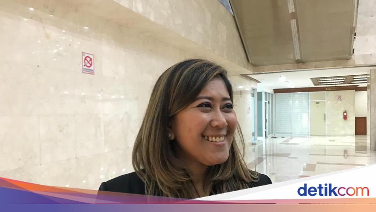 Meutya Hafid Apresiasi Prabowo Kirim KRI dr Rajiman Bantu Palestina