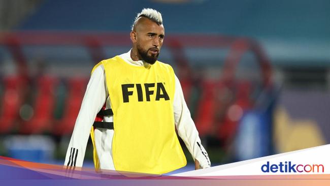 Arturo Vidal Completely Teases Real Madrid, Eh, Loses First