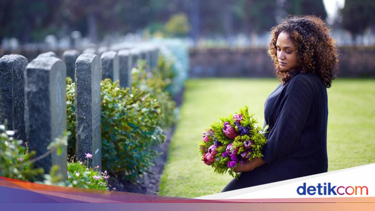 Suami Meninggal, Stres di Rumah hingga Ada Perubahan Besar