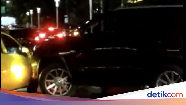 Lawyer Reveals Hysterical Brio Passenger When Fortuner Driver’s Car Crashes