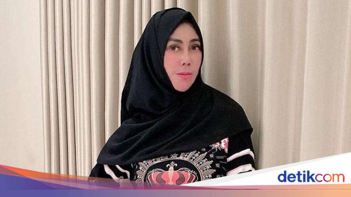 Ibunda Raffi Ahmad Masih Proses Penyembuhan Usai Dirawat di Singapura