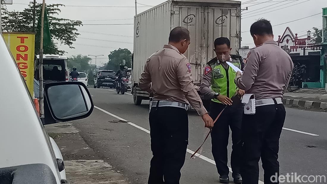 Ini Identitas Sopir Mobil Pelat Merah Pelaku Tabrak Lari Di Delanggu