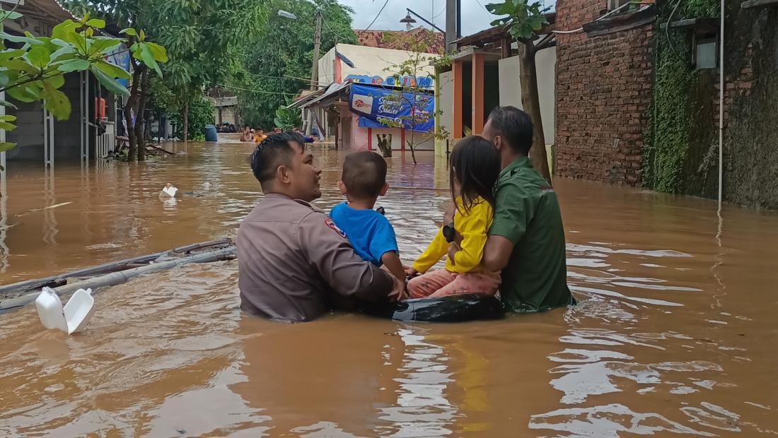 55 Desa Terendam Banjir, Karawang Tetapkan Status Tanggap Darurat