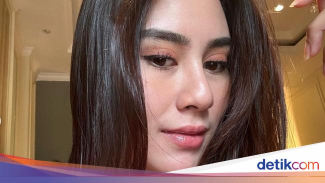 8 Transformasi Syahnaz Sadiqah Yang Kini Makin Cantik Hingga Dituding Oplas