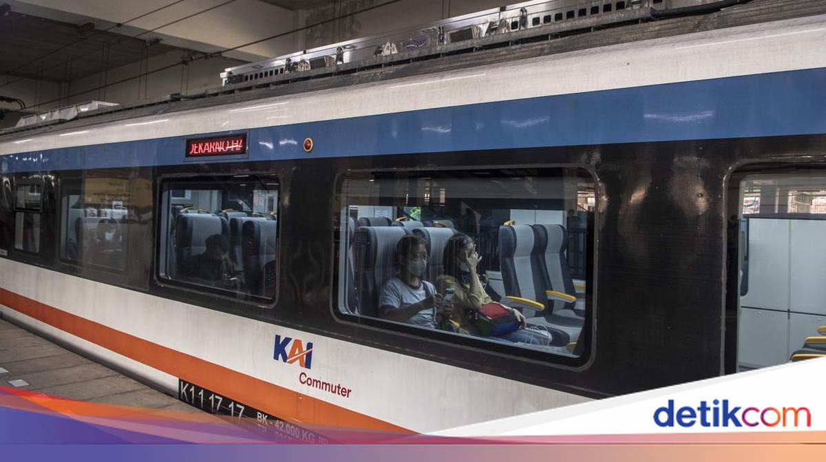 KRL Brown Line Duri-Tangerang Gangguan, Tiket KA Bandara Bisa Refund 100%