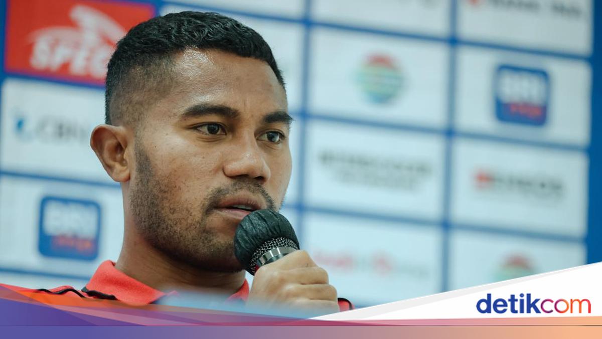Liga 1: Ardi Idrus Resmi Gabung Persebaya